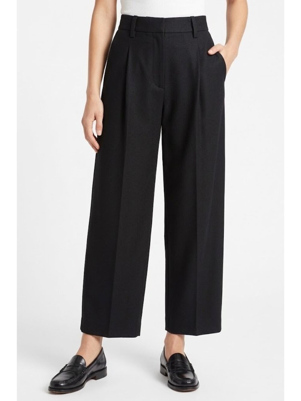 NWT Vince Pleat Front Wide Leg Crop Trouser in Black Wool Flannel Pants 10